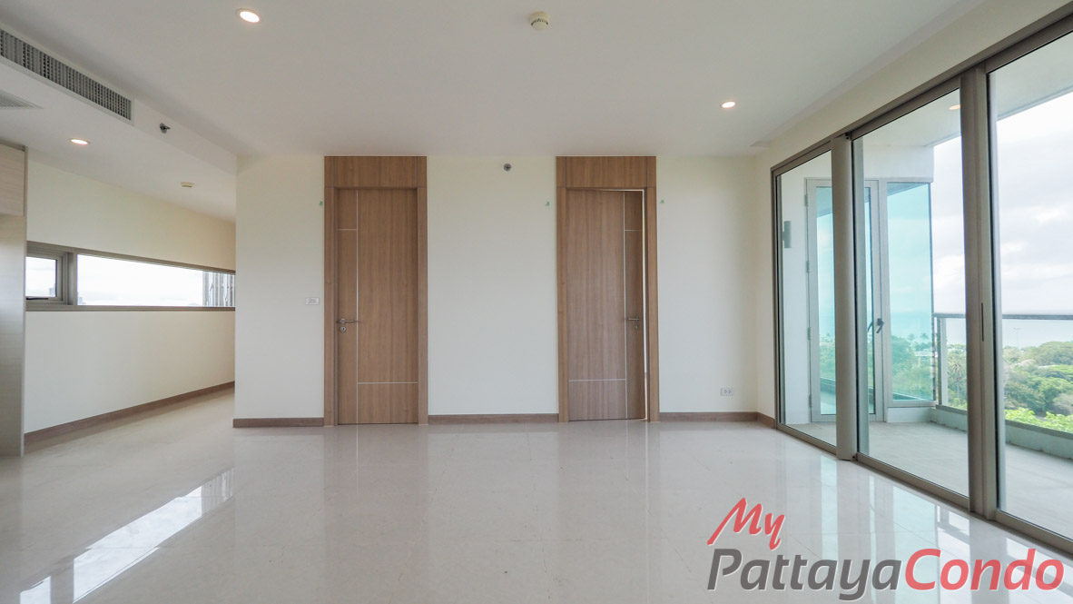 Riviera Jomtien Pattaya Condo For Sale - RJ29-7