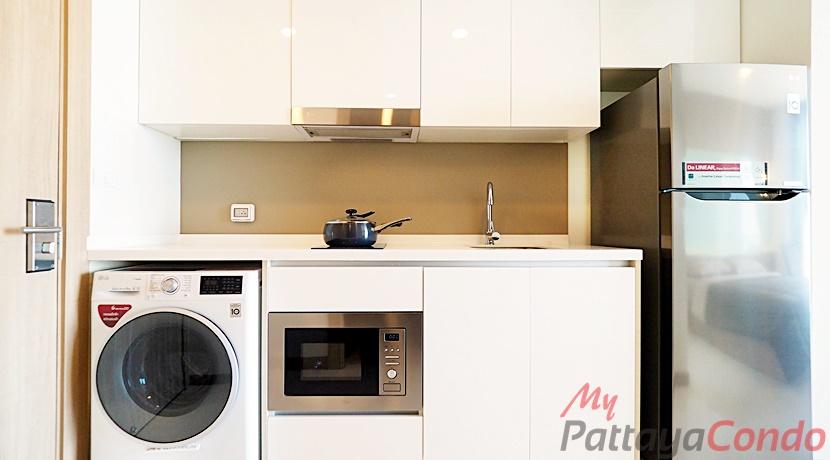 Riviera Wong Amat Condo For Sale - RW45-1