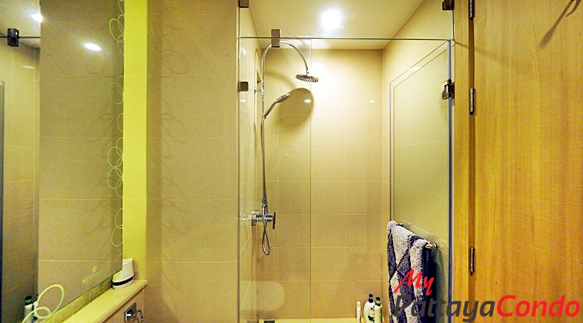 Riviera Wong Amat Condo For Sale - RW09