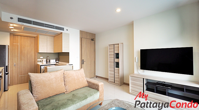 Riviera Wong Amat Condo For Sale - RW09-6