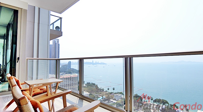 Riviera Wong Amat Condo For Sale - RW10-21