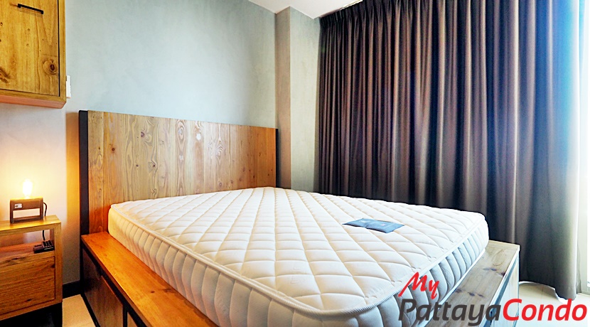 Riviera Wong Amat Condo For Sale - RW37-3