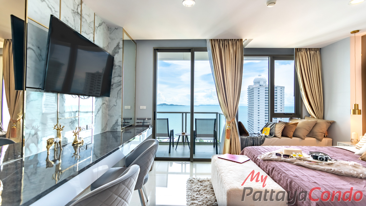 Riviera Wong Amat Condo For Sale - RW55