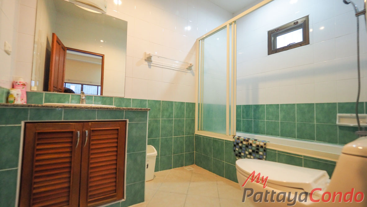 SP Village 4 East Pattaya House For Sale - HESP4V01