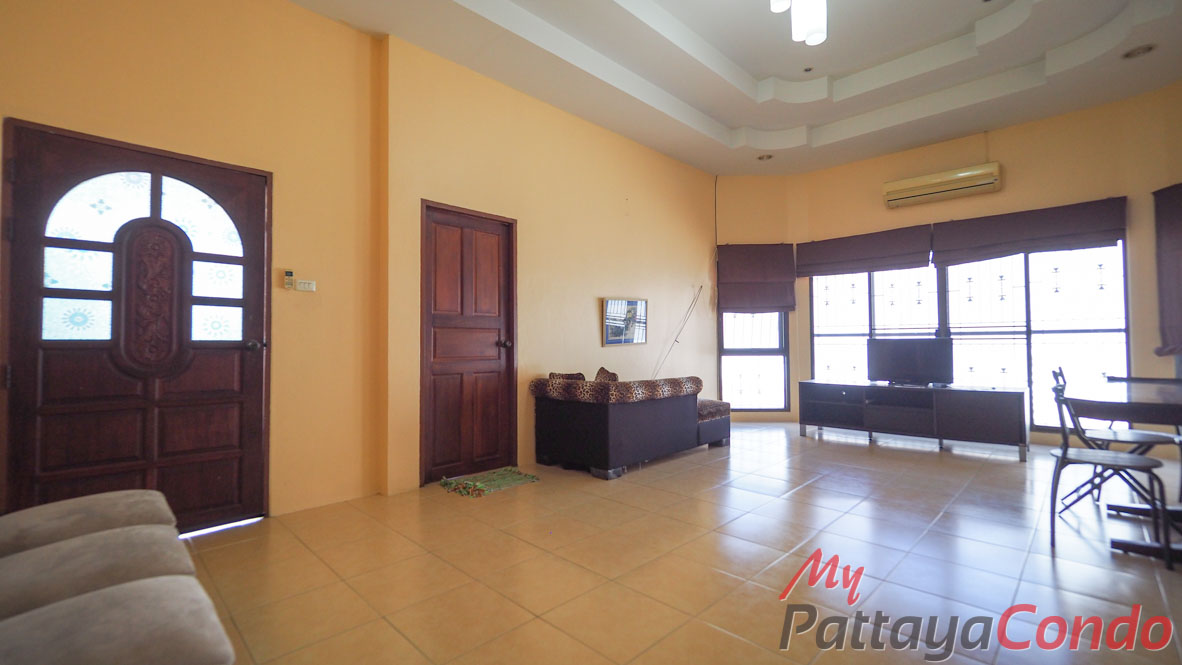 SP Village 4 East Pattaya House For Sale - HESP4V01