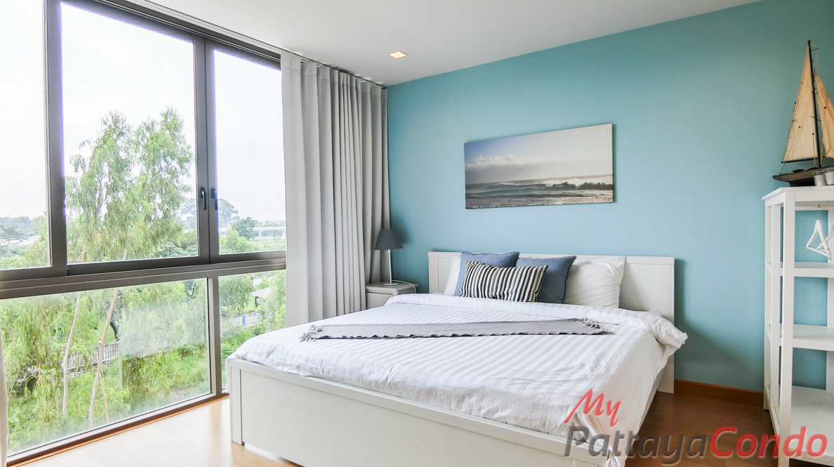 Sandbox Beachfront Villa East Pattaya Townhouse For Sale - HESB01