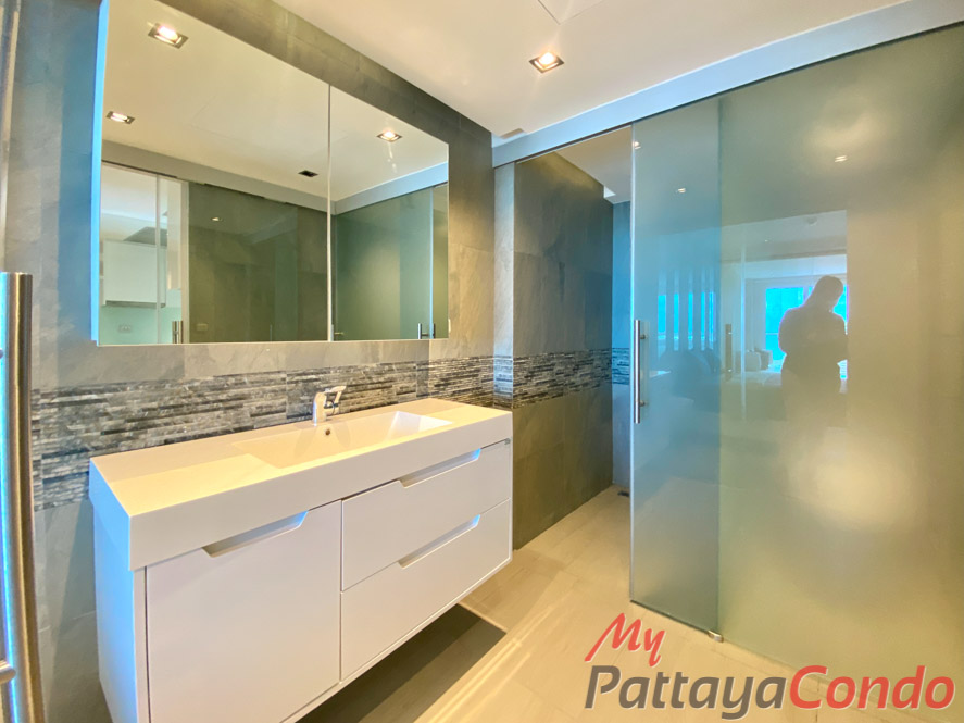 Sands Pratumnak Pattaya Condo For Sale - SAND16