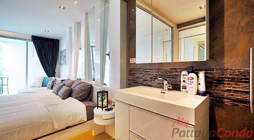 Sands Pratumnak Pattaya Condo For Sale - SAND07