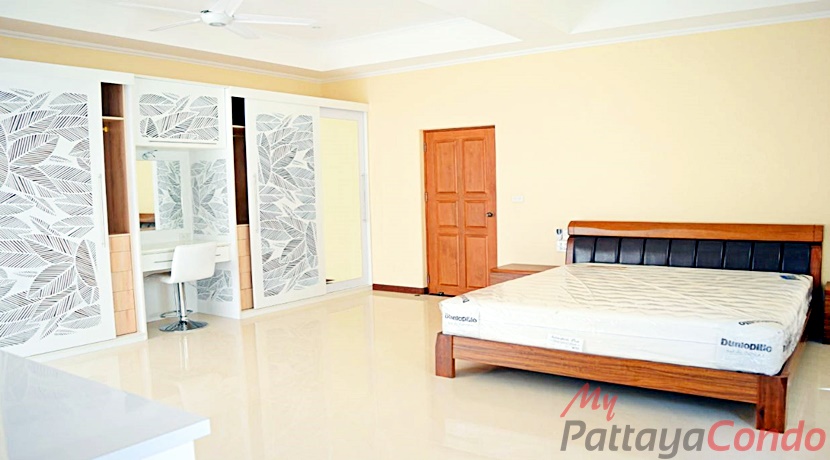 Santa Maria East Pattaya Pool Villa For Sale - HESM02-8