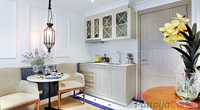 Seven Seas Cote d' Azur Pattaya Condo For Sale - SEVC01-1