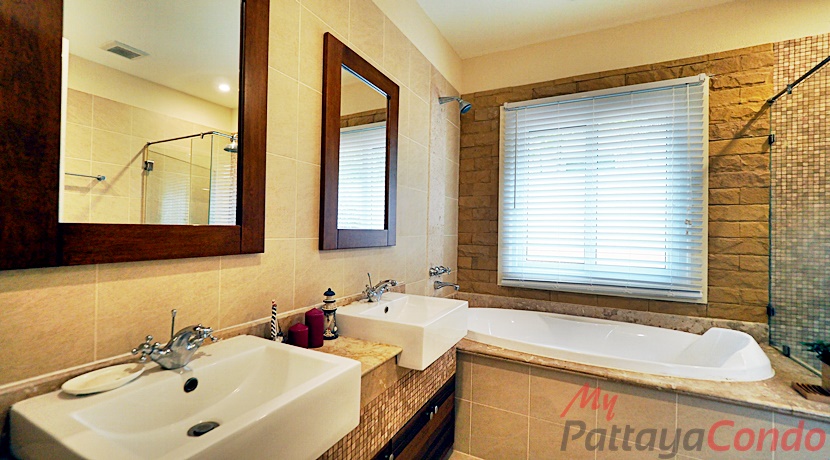 Silk Road Place Village East Pattaya House For Sale - HESKR02