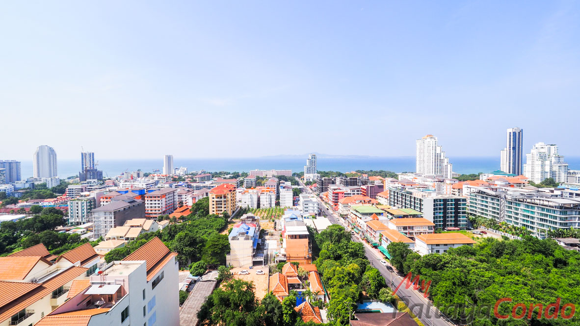 Star Beach Condotel Pattaya For Sale - STAR04