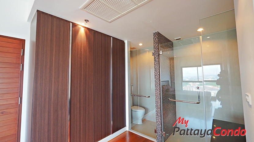 The Axis Condominium For Sale - AXIS02