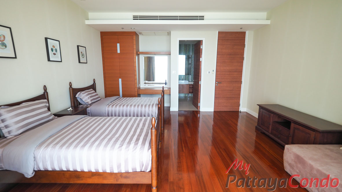 The Cove Pattaya Condo For Sale - COVE03