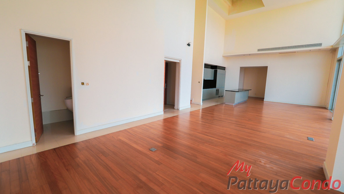 The Cove Pattaya Condo For Sale - COVE02