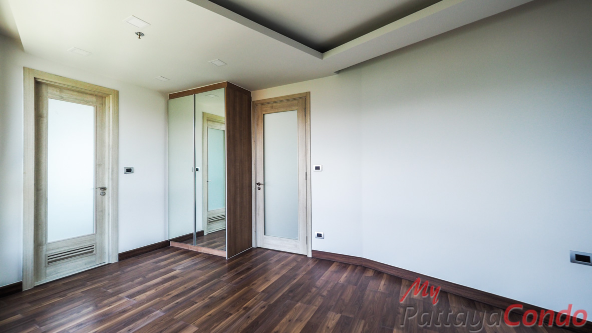 The Peak Towers Pattaya Condo For Sale - PEAKT62-8