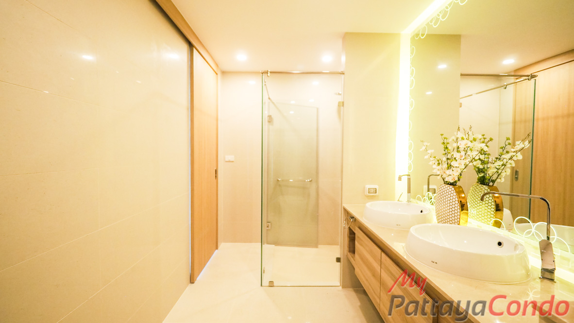 Riviera Jomtien Pattaya Condo For Sale - RJ11-12
