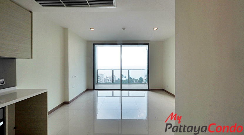 Riviera Wong Amat Condo For Sale - RW40