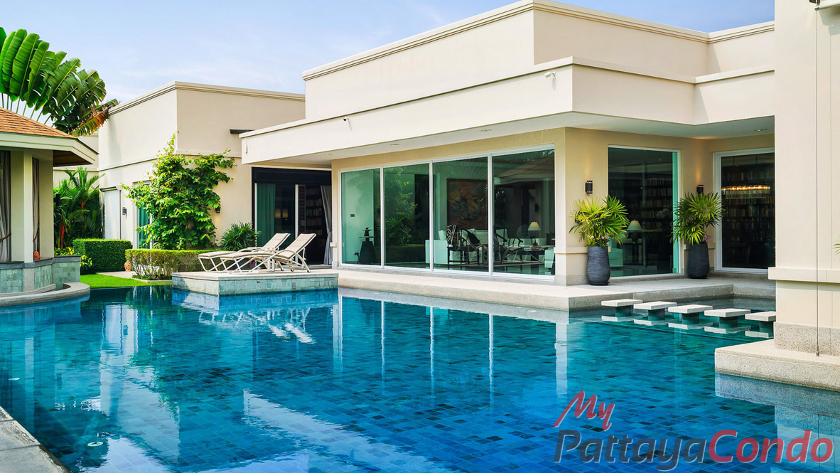The Vineyard Phase 3 East Pattaya Pool Villa For Sale - HEVY303-5