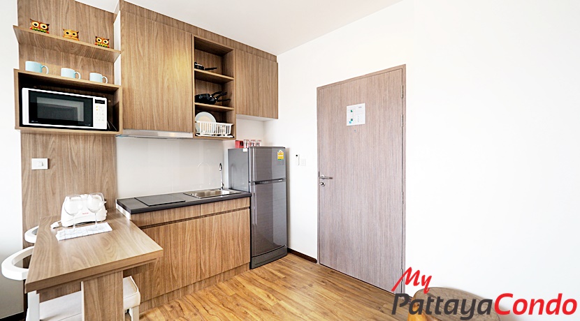 Treetops Pattaya Condo For Sale - TT18-1
