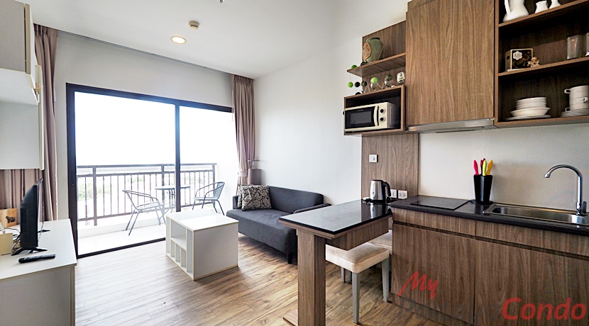 Treetops Pattaya Condo For Sale - TT19-0