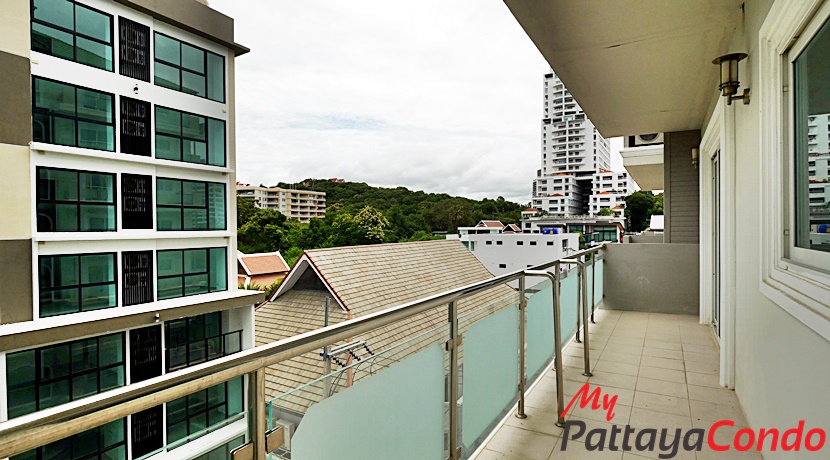 Tudor Court Pattaya Condo For Sale - TUDOR03