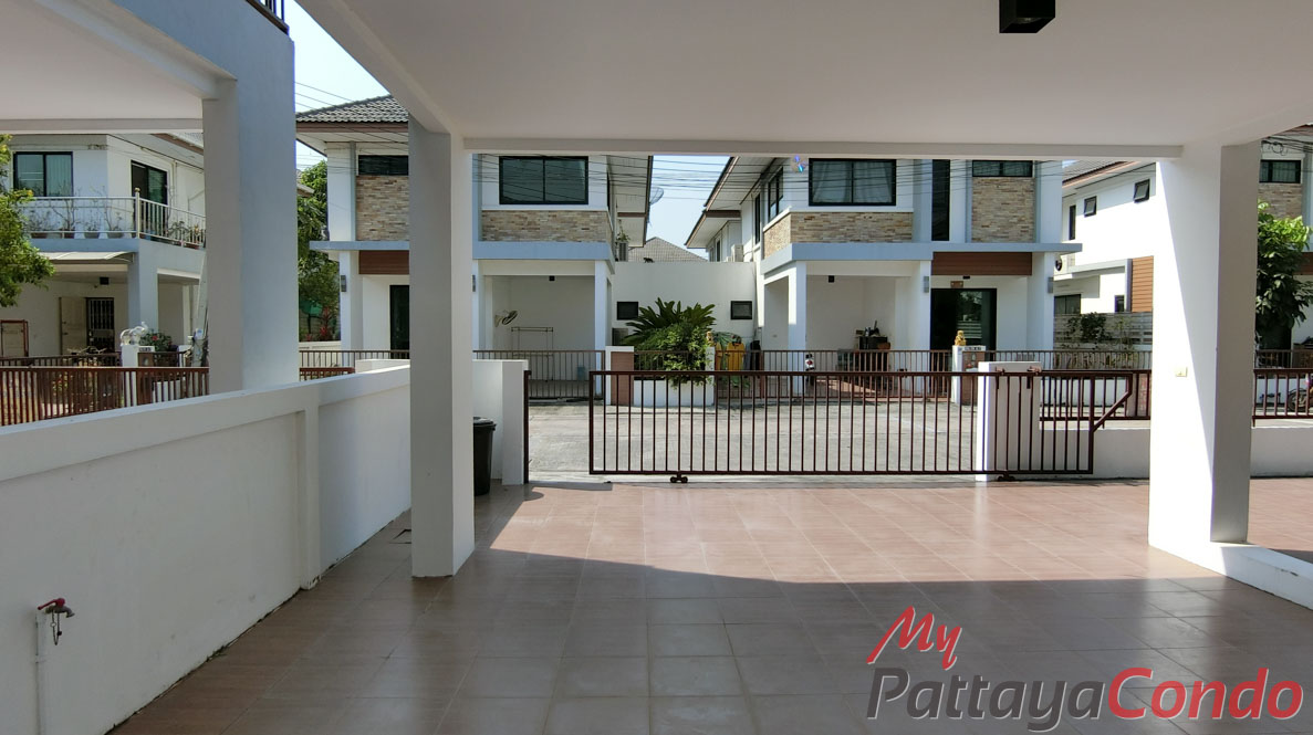 Uraiwan Park View East Pattaya House For Sale - HEURW01-6