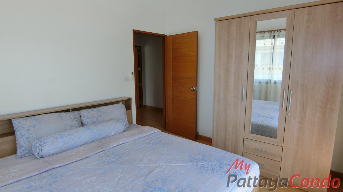 Uraiwan Park View East Pattaya House For Sale - HEURW01-14