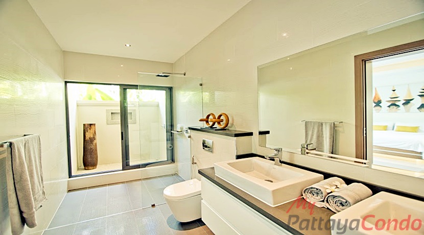 The Vineyard Phase 3 East Pattaya Pool Villa For Sale - HEVY301-17