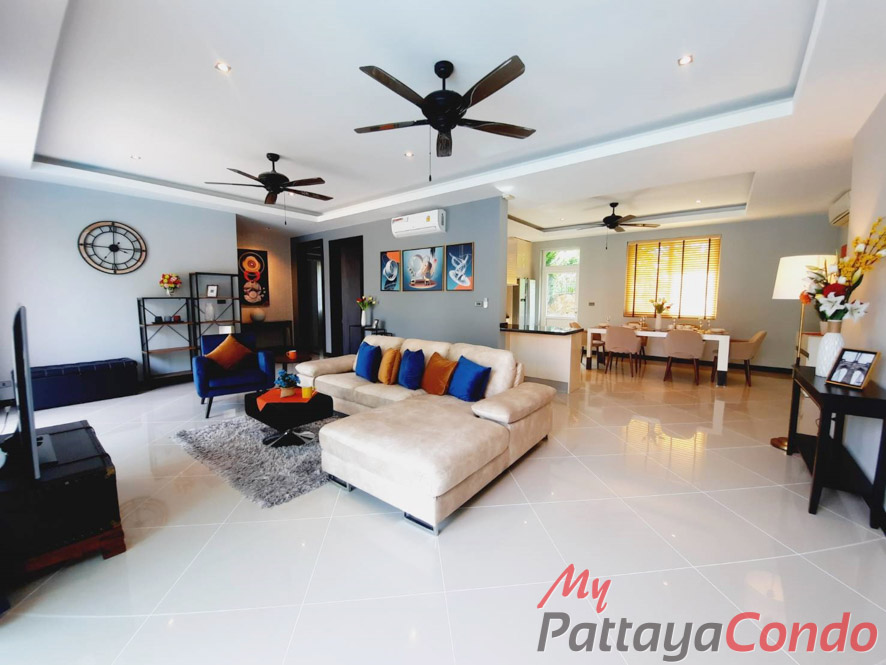 Whispering Palms Pattaya Pool Villas For Sale - HEWPR02