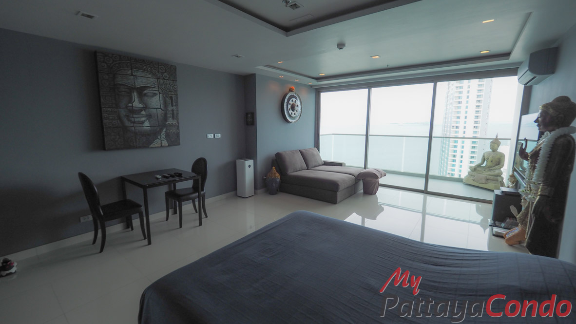 Wong Amat Tower Pattaya Condo For Sale - WT33-4