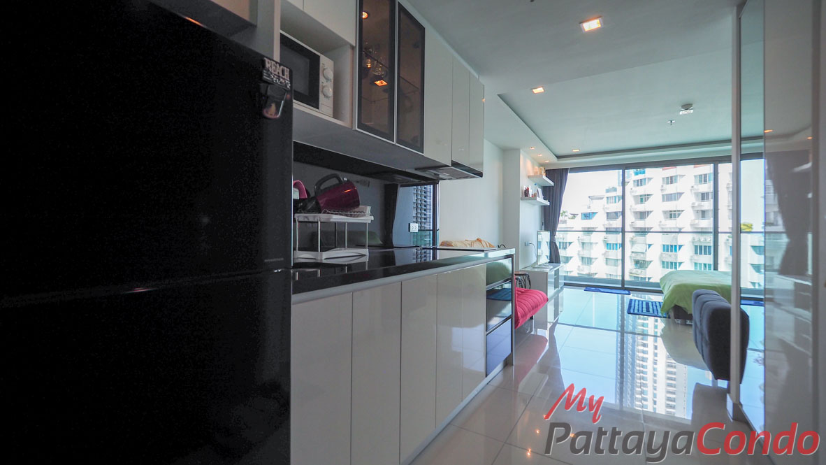 Wong Amat Tower Pattaya Condo For Sale - WT35-0