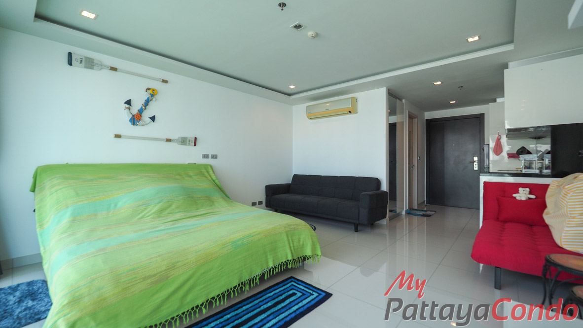 Wong Amat Tower Pattaya Condo For Sale - WT35