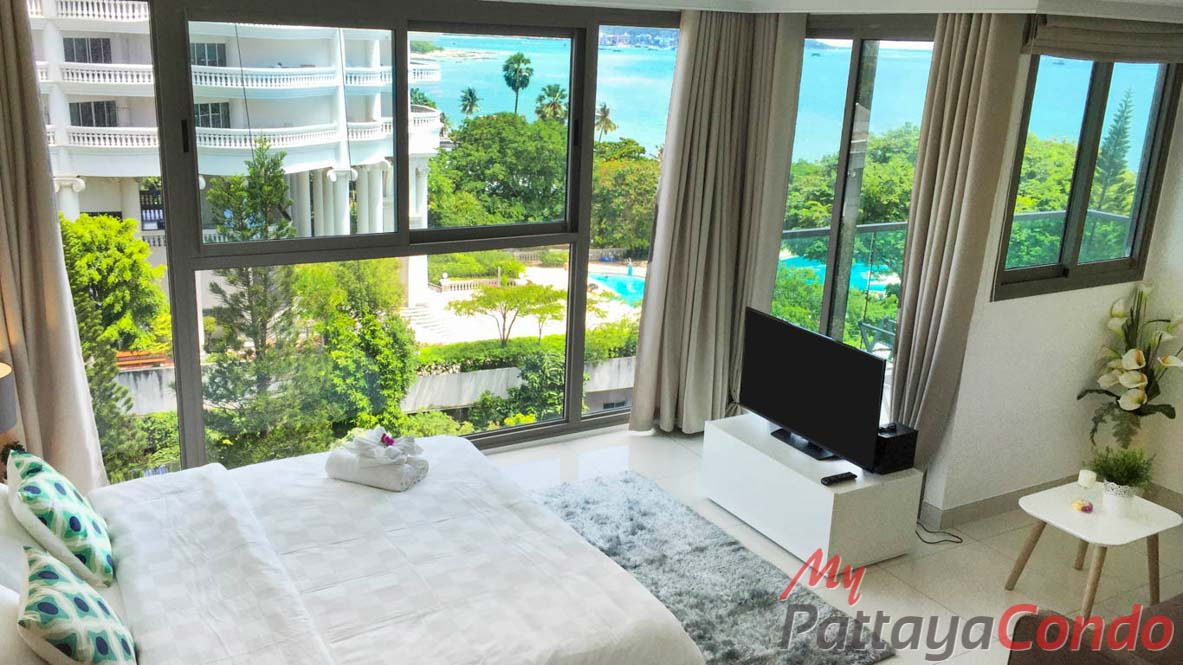 Wong Amat Tower Pattaya Condo For Sale - WT32
