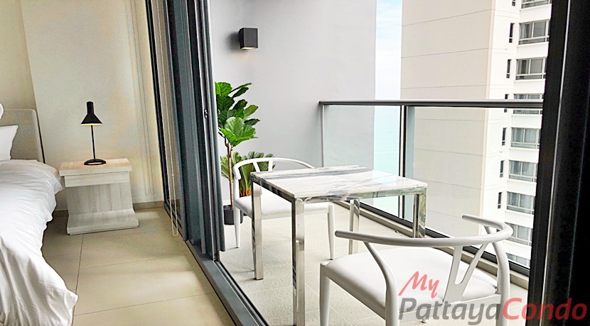 Zire Wong Amat Pattaya Condo For Sale - ZIR02