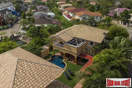 Land & House Park | Expansive 5-Bedroom Pool Villa in Chalong-0