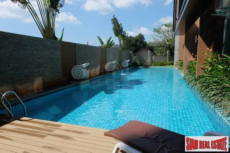 Chic Condo | Large Sea View Studio Condo for Sale in North Karon