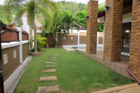 Luxury Pool Villa with Fantastic Views & Fully Furnished-1