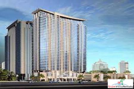 Athenee Residence | Very Large Luxury Three Bedroom Condo for Rent at Rajdamri BTS.