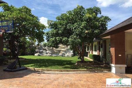 Windmill Village | Luxury House with Pool, 5 bedroom, 4 bathroom near Mega Bangna, Bangkok Pattana School-3