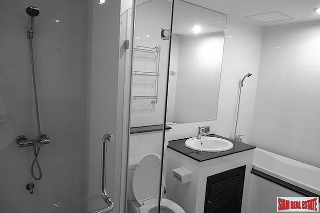 Amethyst 39 | Park Like Views from this Newly Renovated One Bedroom Near Phrom Phong BTS - Sukhumvit 39-9
