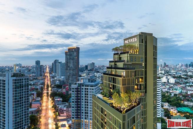 Newly Completed High-Rise Condo Project at Ladprao, 250 M. Phahonyothin MRT - 1 Bed Units - Up to 22% Discount!-0