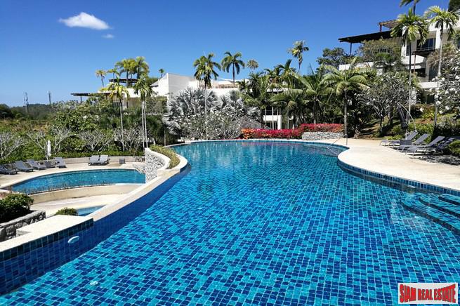 Layan Gardens | Tropical Garden and Lake Views from this Three Bedroom for Sale-27