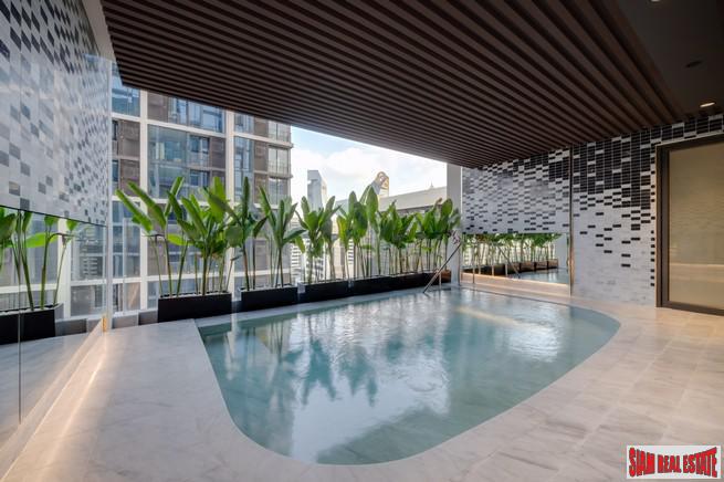 Newly Completed Ultra Luxury High-Rise Condo at Chidlom in the Pathumwan Area -Discount and Rental Guarantee 5% for 2 Years! 2 Bed Units
