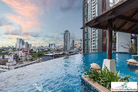 Skywalk Condo | Fantastic City Views from this Contemporary Two Bedroom Condo in Phra Khanong