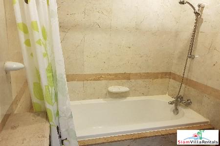 All Seasons Mansion | Spacious and Convenient Two Bedroom Condo for Rent in Lumphini