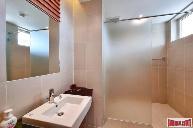 Layan Garden | Luxurious Three Bedroom Condo with Pool Access for Rent
