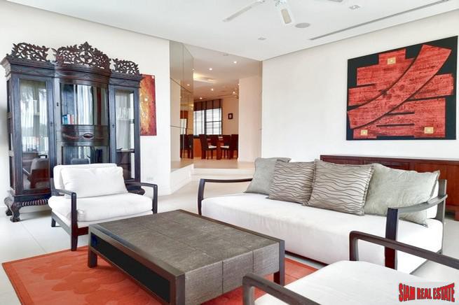 Layan Garden | Luxurious Three Bedroom Condo with Pool Access for Rent-20