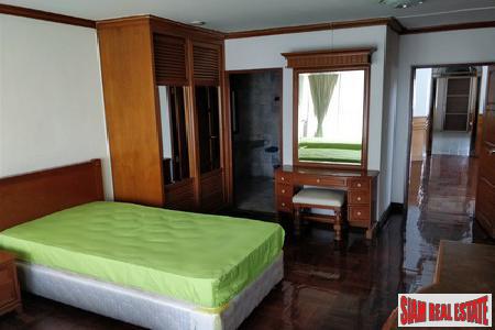 The Room Sukhumvit 21