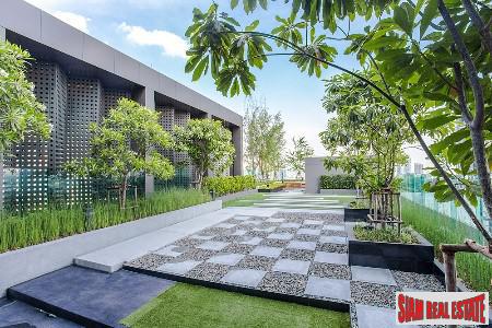 Rhythm Sukhumvit 36-38 | Furnished Contemporary Two Bedroom Condo for Rent